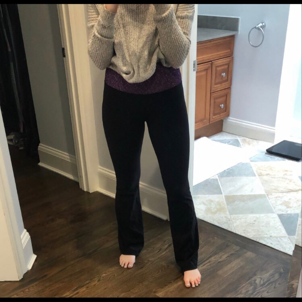 Lululemon yoga pants